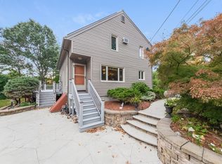 37 Cumberland St, Worcester, MA 01606