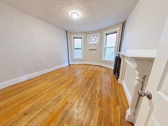 3rd image of 53 Hillside St #2