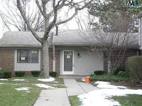 1st image of 26632 Farmbrook Villa Dr