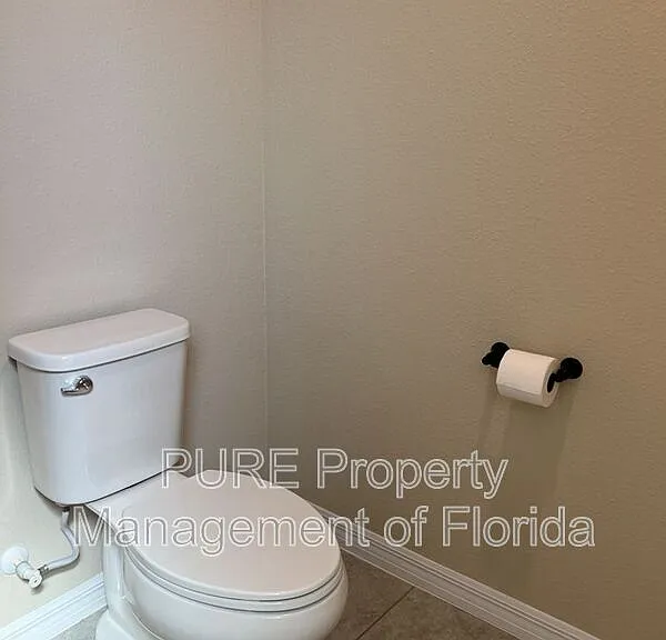 10376 SW 99th St — Photo 43