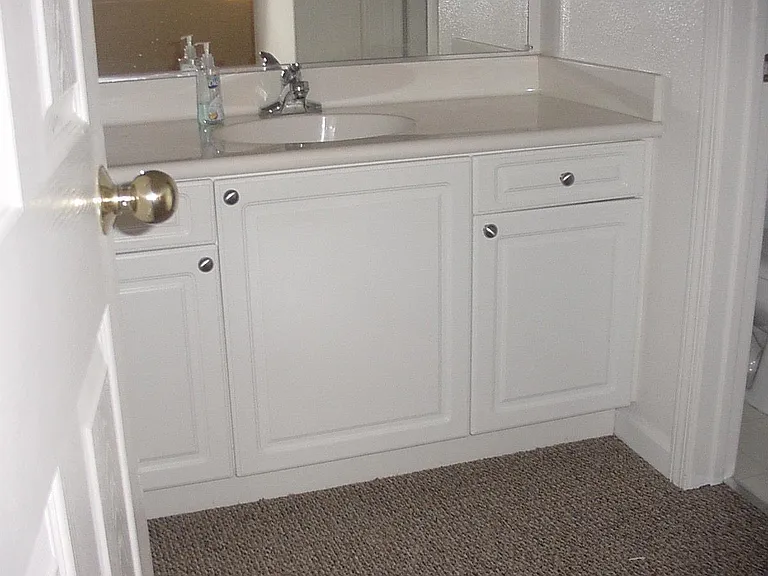 820 Towne Dr — Photo 10