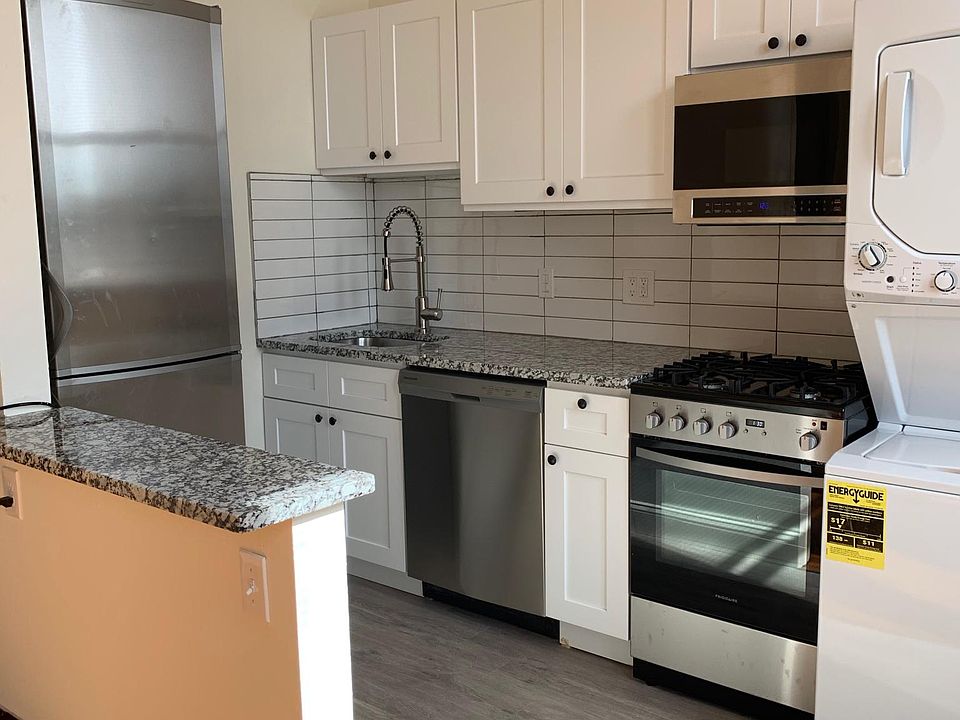 1st image of 1530 Spruce St #1423