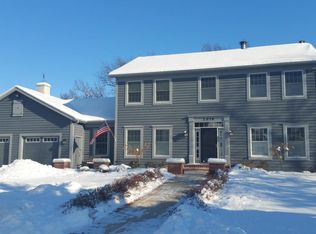 2014 Baihly Summit Dr SW, Rochester, MN 55902