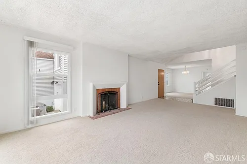 85 Dorchester Dr Photo 1