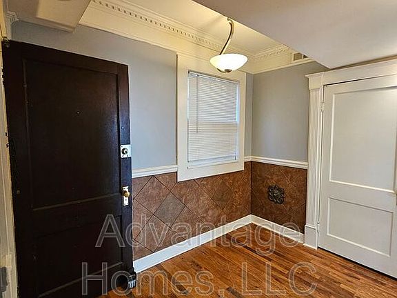 2nd image of 3803 Bell St APT 2