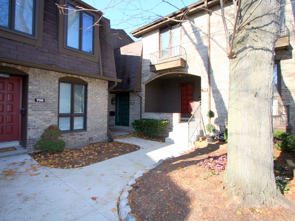 1st image of 704 Greenhills Dr