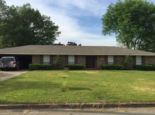 1013 Monroe St, Tupelo, MS 38801