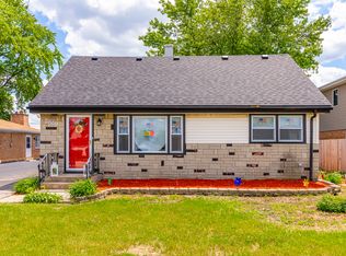 5849 W 81st Pl, Burbank, IL