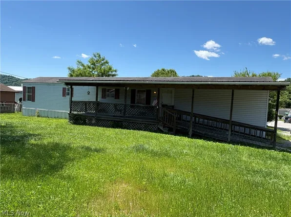 296 N State Route 2 #98W, New Martinsville, WV 26155