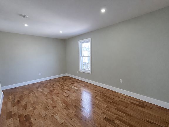 4th image of 26 Eckert Ave Floor 2