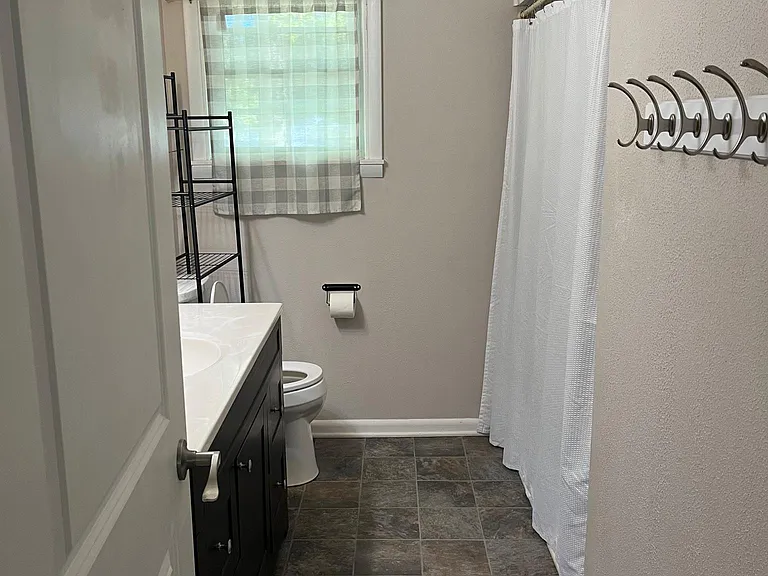 106 Conley Cir — Photo 13