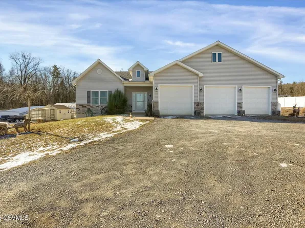 560 Wh Troup Rd, Lewisburg, PA 17837