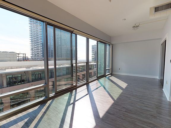 5th image of 1513-1100 S Hope St Unit 1513
