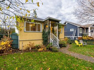 430 Garrett St, New Westminster, BC V3L 3S2