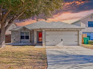 8030 Swindow Cir, Converse, TX 78109