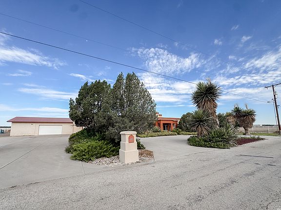 3rd image of 1406 Vogel Rd