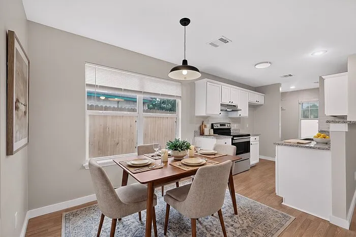 3 bed, 2.5 bath, 1286 sqft, $1,795 — Photo 4