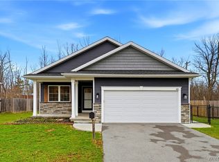 48 Ivy Way, Lancaster, NY 14086