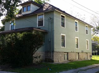 517 N Sycamore St APT 5, Lansing, MI 48933