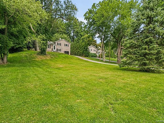 3rd image of 17 Ridge Road