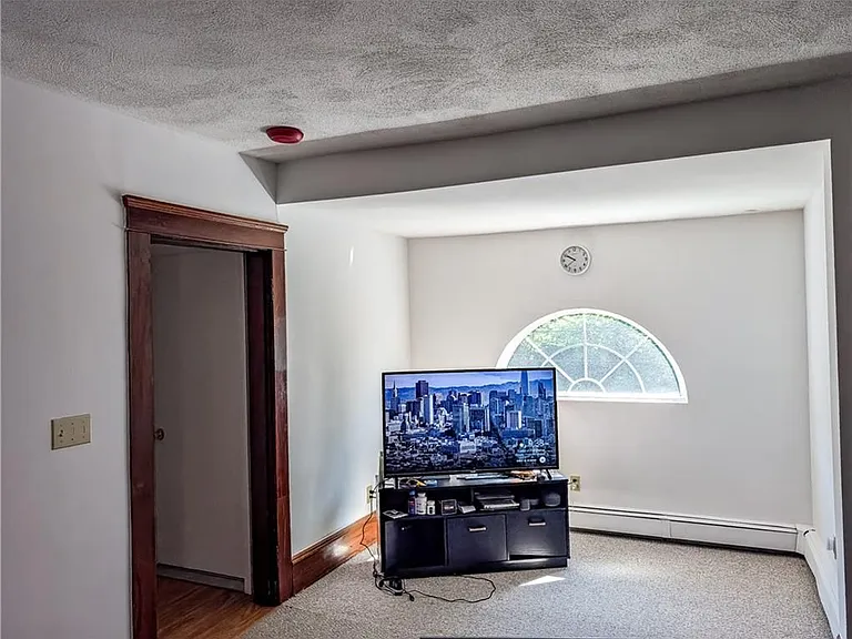 1423 Manville Rd #1 — Photo 16