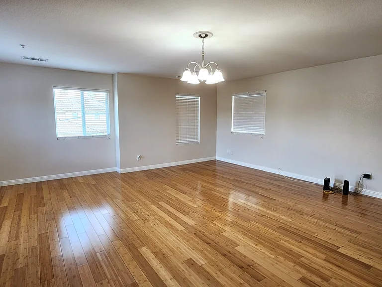 16825 Maidstone Ln — Photo 25