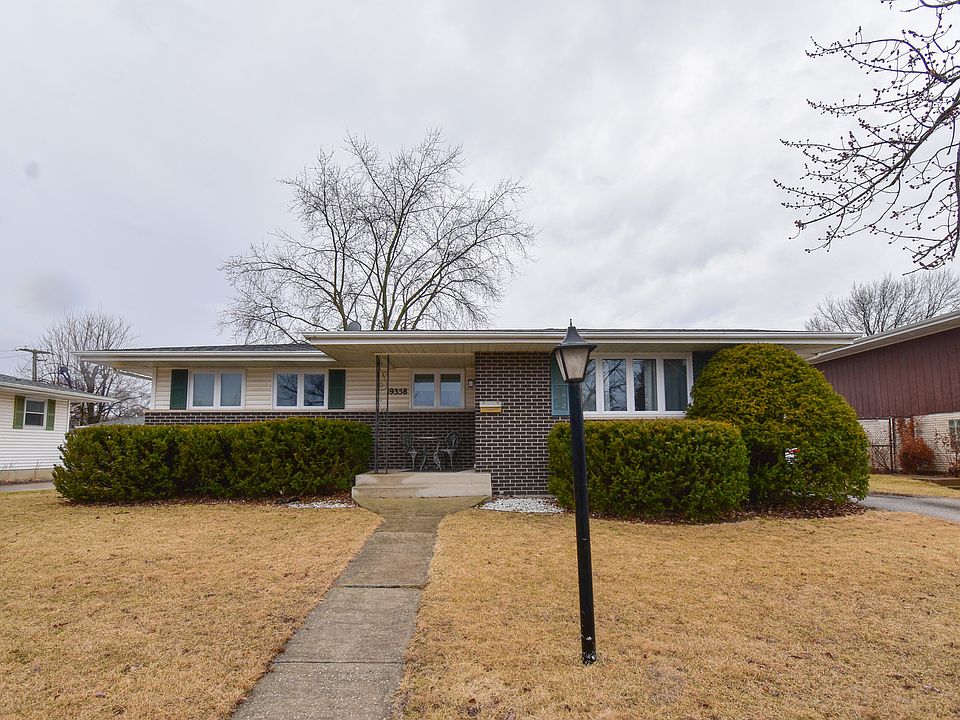 1st image of 19358 Wildwood Ave