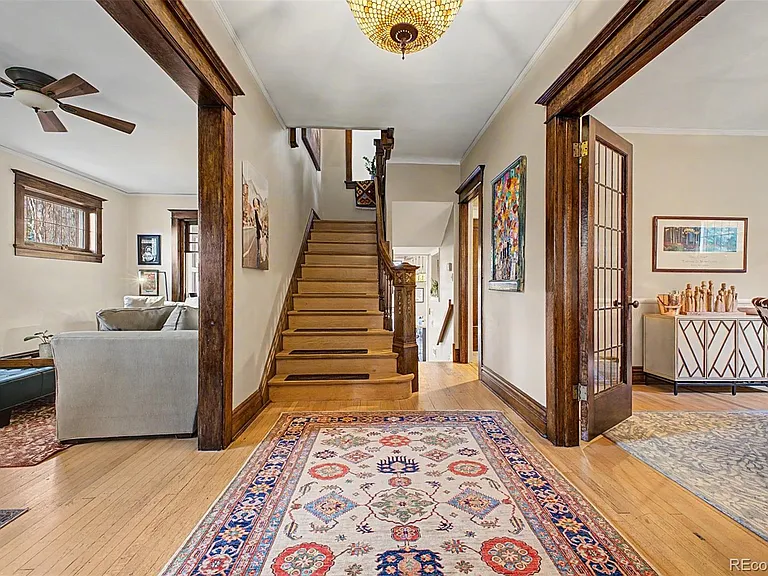 615 N Emerson St — Photo 8