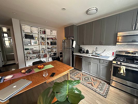 3rd image of 101 Woodruff Ave APT 3C
