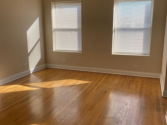 4th image of 7617 S Yates Blvd #3S