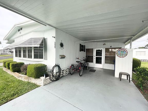 5th image of 402 Kimberly Dr