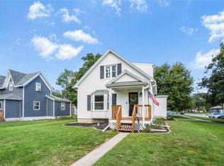 1003 11th St, Nevada, IA 50201