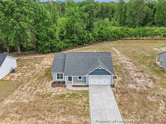 3rd image of 232 Dalton Dr