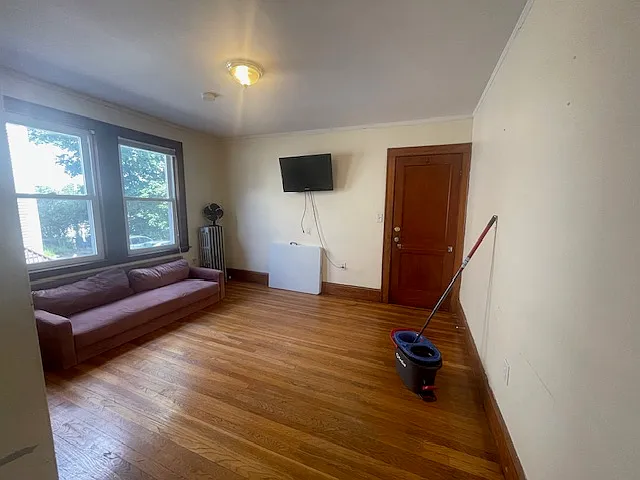 178 Calumet St — Photo 9