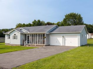 72 Hillview Dr, Lost Creek, WV 26385