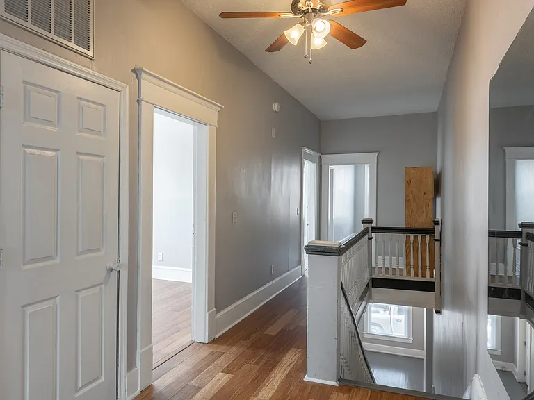 808 E M L King Blvd #808 — Photo 7