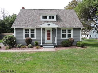 404 Country Club Rd, Cresson, PA 16630