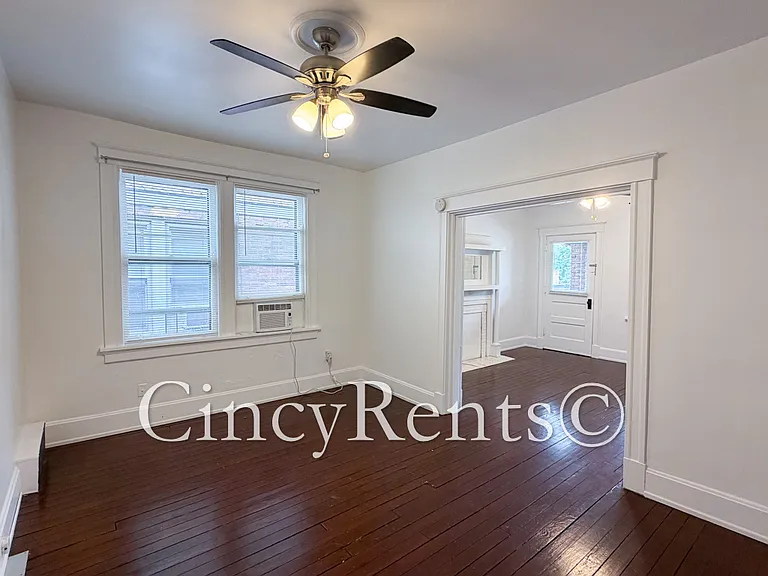 4027 Edwards Rd #4 — Photo 2