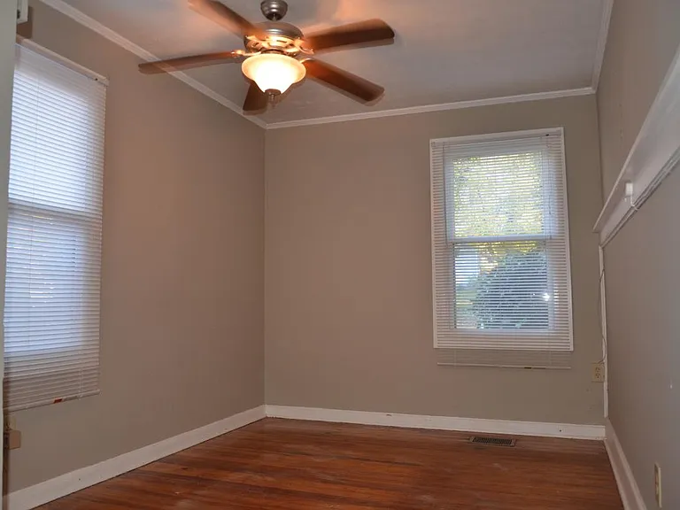 549 Daniel Ave — Photo 4