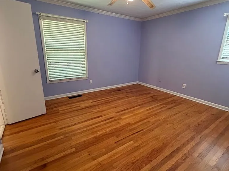 1212 Old Mill Rd — Photo 12