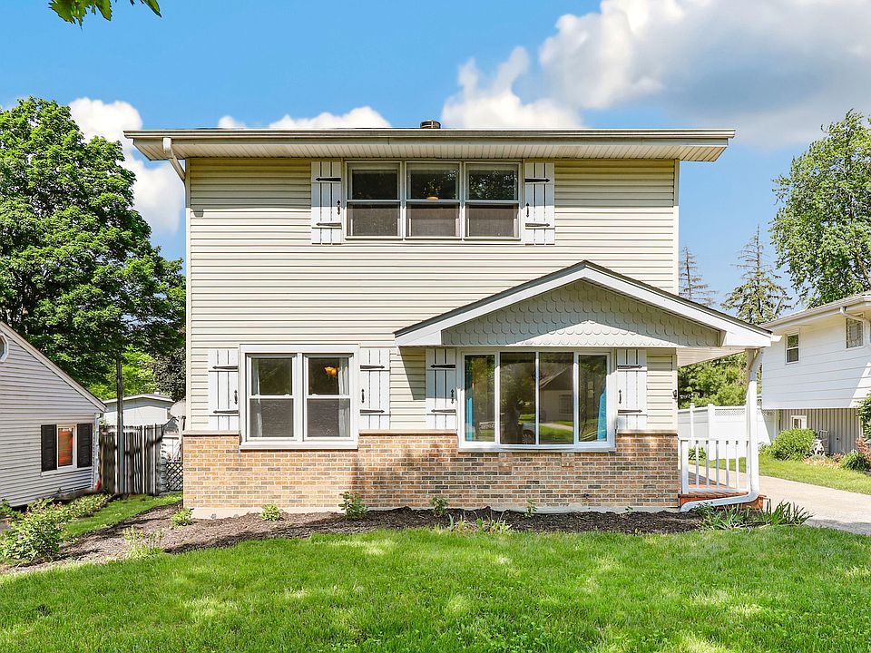 1st image of 540 Lindley Ave