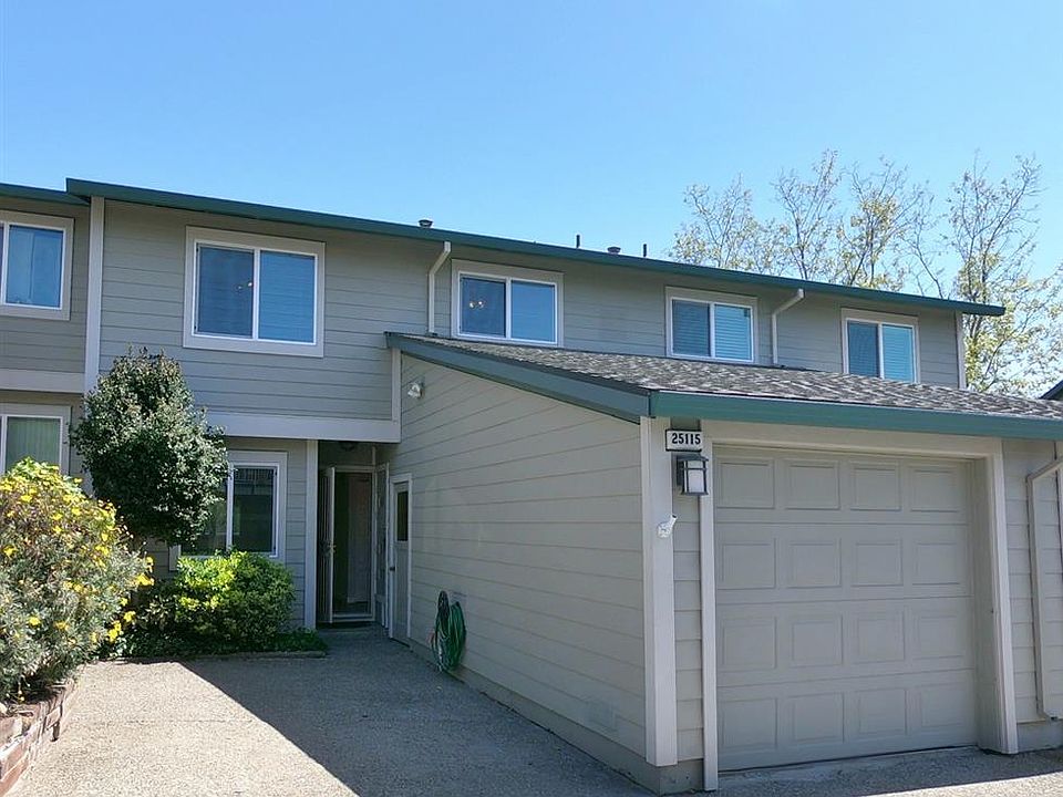 1st image of 25115 Vista Greens Ct