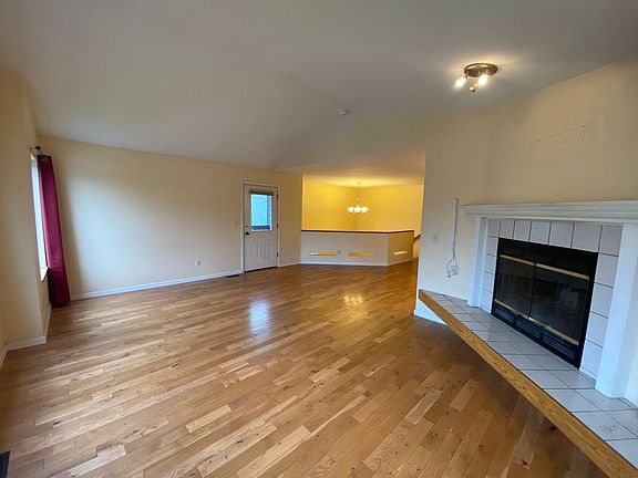 4th image of 12106 Copper Mountain Dr