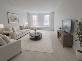 674 Massachusetts Ave, Boston, MA