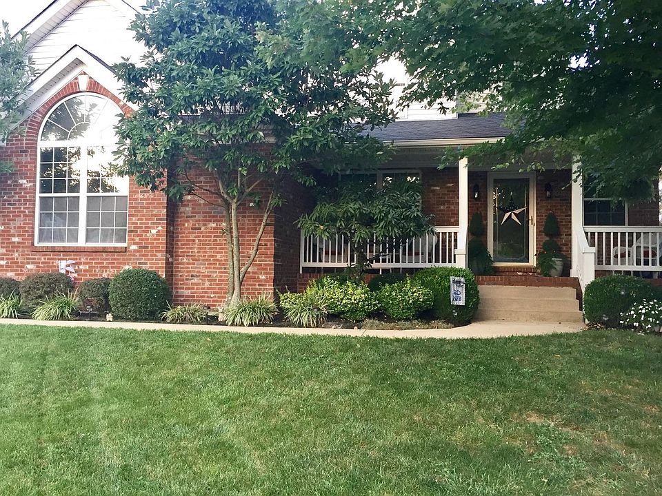 1st image of 412 Gleneagles Way
