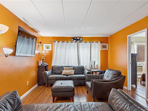 2nd image of 420 Palisade Ave APT 2B