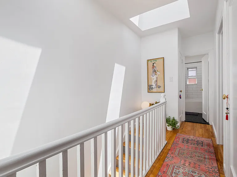 3446 Corlear Ave #1 — Photo 9