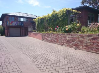 6625 SW Admiral Way, Seattle, WA 98116