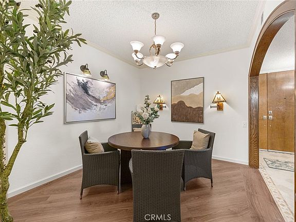 5th image of 700 S Lake Ave APT 109