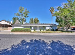 13698 Burning Tree Dr, Victorville, CA 92395